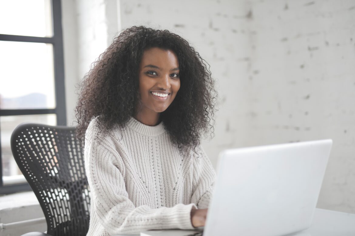 How to write an academic essay with references