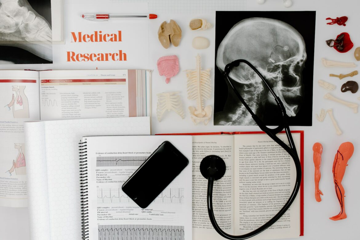 Medical research: 10 Tips to improve medicine manuscripts