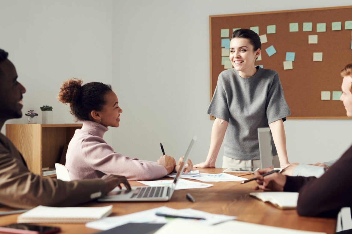 Academic Writing Groups: 5 Benefits for Researchers