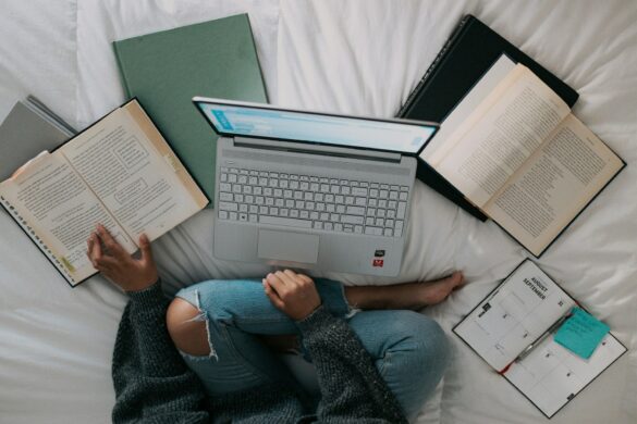 'Modeling' vs. 'Modelling': Understanding the Difference | Paperpal