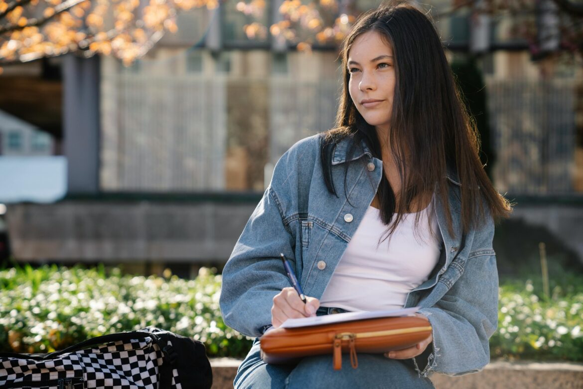 paraphrase in essays and research papers